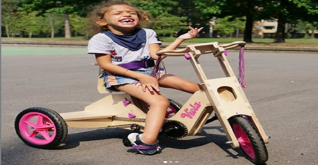 Designers criam bicicleta e lápis para crianças com deficiência - Crianças